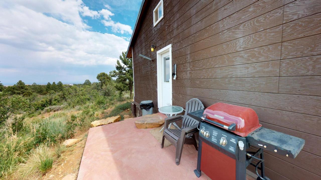 Holiday home Ranch Mountain Cabin, Stunning! Campfire, Hiking Monticello